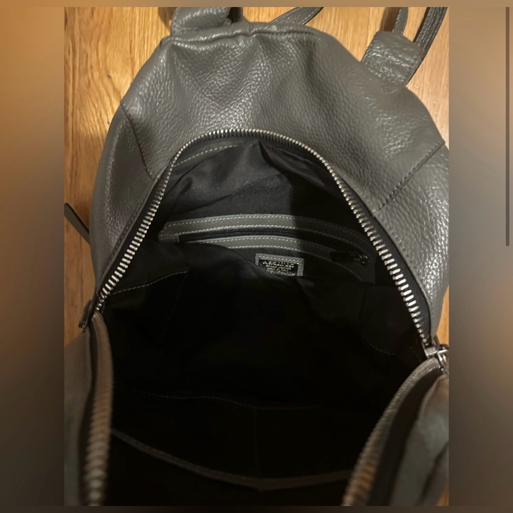 A. BELUCCI GREY LEATHER BACKPACK - Picture 3 of 4
